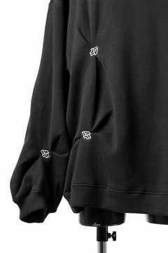 画像をギャラリービューアに読み込む, A.F ARTEFACT RANDOM TUCK EMBOIDERY KNIT PULLOVER (BLACK)