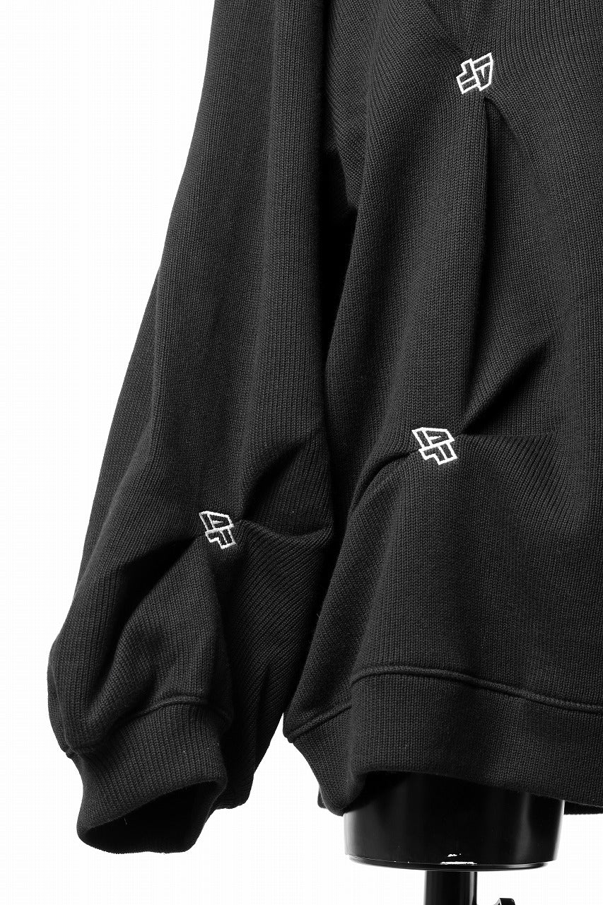 A.F ARTEFACT RANDOM TUCK EMBOIDERY KNIT PULLOVER (BLACK)