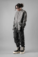 Load image into Gallery viewer, thom/krom STAND COLLAR SHIRT / DYED ORGANIC COTTON (VEGETAL BLACK)
