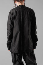 Load image into Gallery viewer, thom/krom STAND COLLAR SHIRT / ORGANIC COTTON (BLACK)