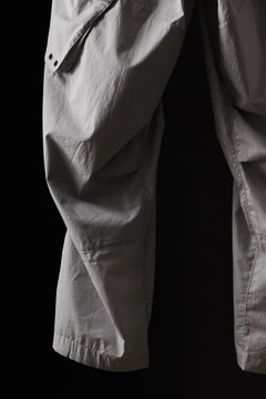 Load image into Gallery viewer, Y-3 Yohji Yamamoto OUTDOOR CARGO PANTS / RIPSTOP COTTON (STONE)