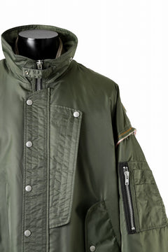 Load image into Gallery viewer, A.F ARTEFACT CUT OFF COMBI TANKER JACKET / LIGHT PADDED (KHAKI x ORANGE)