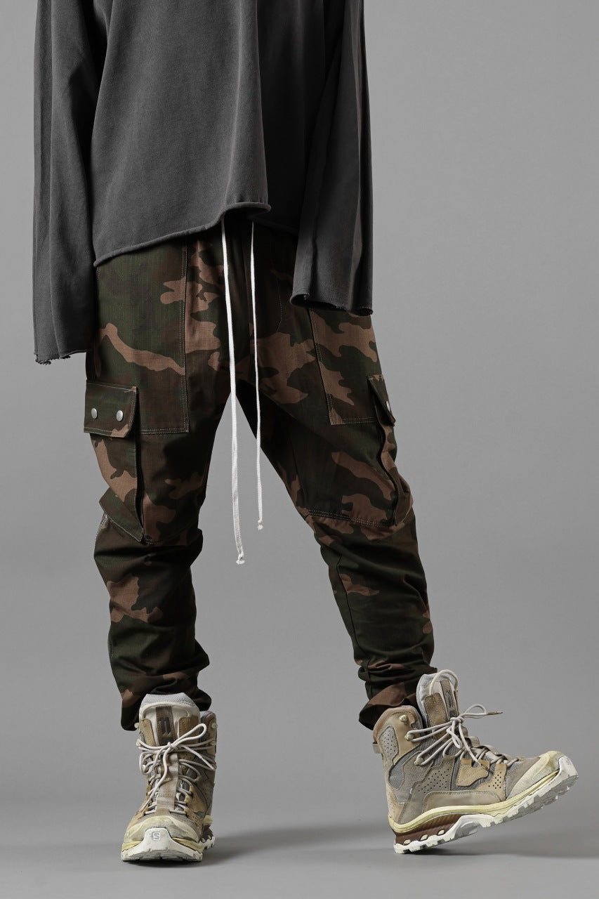 INDEPICT® EASY WAIST CARGO PANTS (CAMO)