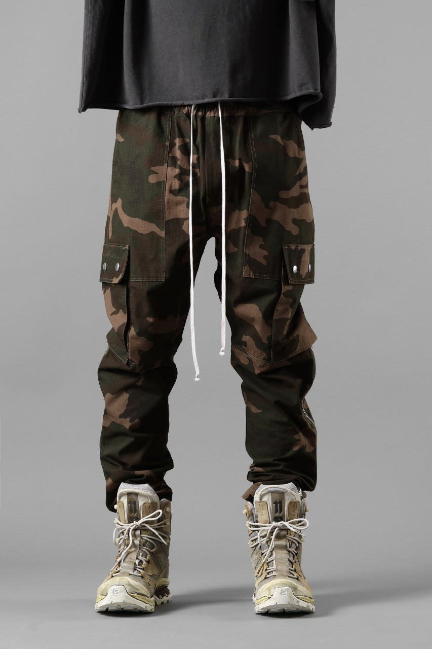 INDEPICT® EASY WAIST CARGO PANTS (CAMO)