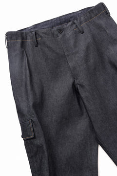 画像をギャラリービューアに読み込む, Y&#39;s for men TUCK PANTS WITH COLOR COMBI STITCH / 13oz UNEVEN YARN DENIM (BLUE)