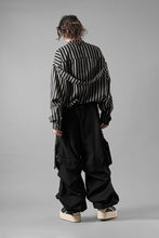 Load image into Gallery viewer, A.F ARTEFACT MULTI FLAP WIDE PANTS / TECH SMOOTH (BLACK)