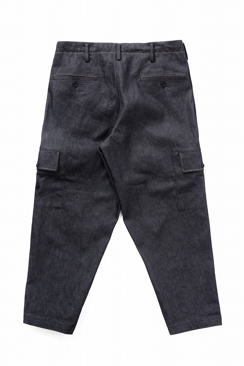 Y's for men TUCK PANTS WITH COLOR COMBI STITCH / 13oz UNEVEN YARN DENIM (BLUE)