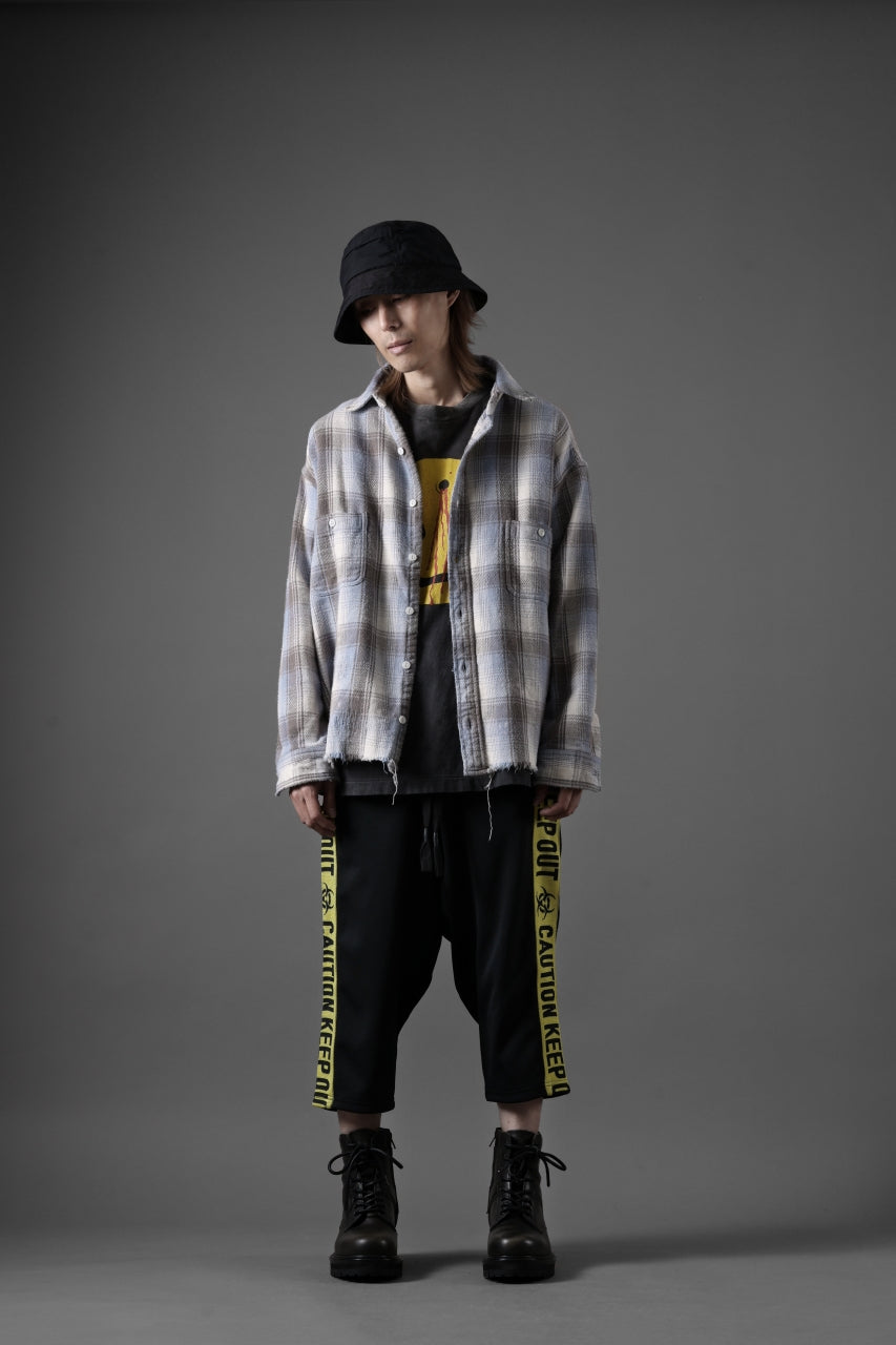 画像をギャラリービューアに読み込む, beauty : beast ”KEEP OUT” SARROUEL CROPPED TRACK PANTS (BLACK x YELLOW)