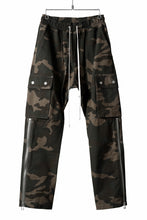 画像をギャラリービューアに読み込む, INDEPICT® EASY WAIST CARGO PANTS (CAMO)