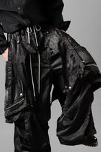 画像をギャラリービューアに読み込む, A.F ARTEFACT PARACHUTE WIDE CARGO PANTS / UNEVEN TEXTURE (BLACK)