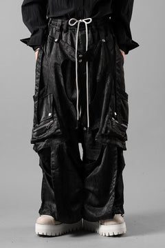画像をギャラリービューアに読み込む, A.F ARTEFACT PARACHUTE WIDE CARGO PANTS / UNEVEN TEXTURE (BLACK)