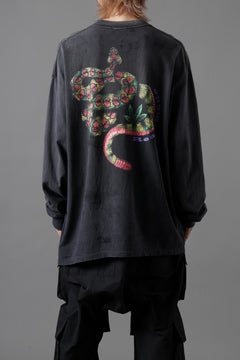 Load image into Gallery viewer, READYMADE L/S T-SHIRT SNAKE (BLACK)