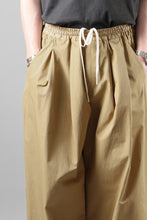 画像をギャラリービューアに読み込む, F/CE. TECH KERSEY WIDE DRAPE TROUSER (BEIGE)