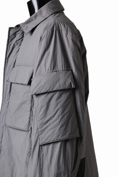 Load image into Gallery viewer, Ten c LIGHT DOWN FIELD JACKET / GARMENT DYED NYLON TACTEL (GRAY)