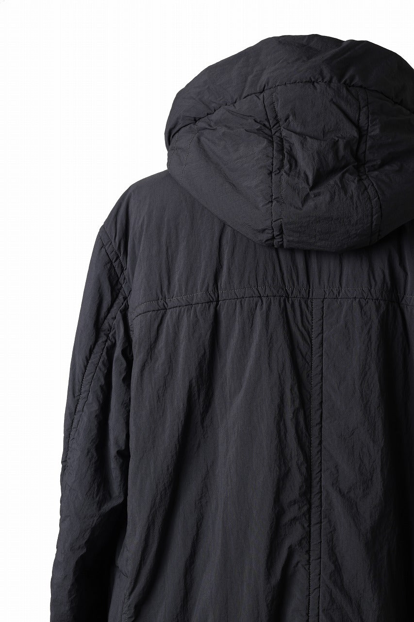 Ten c PADDED PARKA COAT / GARMENT DYED NYLON TACTEL (BLACK)