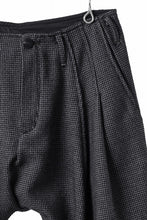 画像をギャラリービューアに読み込む, incarnation 2 TUCK WIDE TAPERED PANTS BP-1 / MICROSCOPIC CHECK WOOL (BLACK)