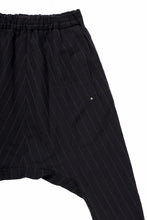 Load image into Gallery viewer, m.a+ 2 vertical pocket elastic waist sarrouel / PU521 LCST(BLACK STRIPE)