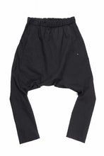 Load image into Gallery viewer, m.a+ 2 vertical pocket elastic waist sarrouel / PU521 CVPS (BLACK)