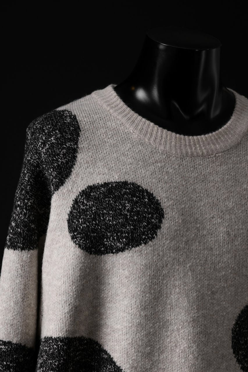 画像をギャラリービューアに読み込む, A.F ARTEFACT POLKA PATTERN KNIT TOPS (BEIGE x GREY)