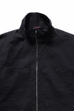 Load image into Gallery viewer, m.a+ exclusive zipped tall collar shirt jacket / H252DZ* CVPS (BLACK)