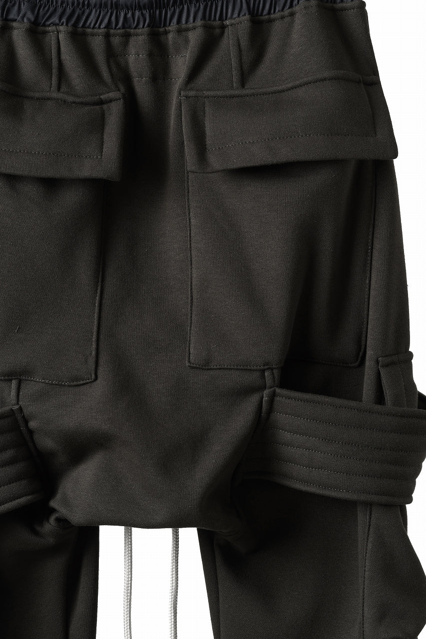 A.F ARTEFACT BOMBER HEAT BELTED SARROUEL CARGO PANTS (BLACK)