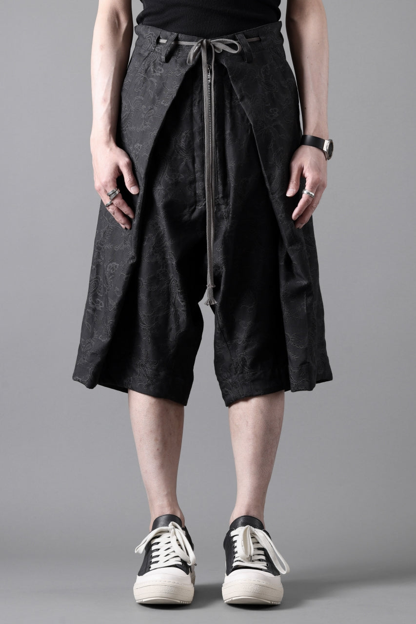 A.F ARTEFACT ZIP FOLDING TUCK SHORTS / PAISLEY JACQUARD (BLACK)