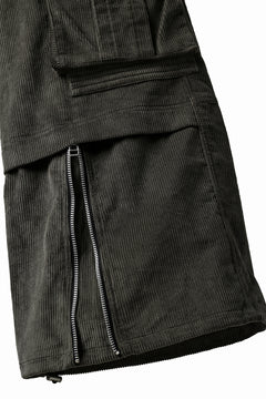 Load image into Gallery viewer, A.F ARTEFACT CARGO ZIP BAGGY PANTS / CORDUROY (KHAKI)