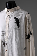 Load image into Gallery viewer, Aleksandr Manamis Short Collar Shirt / Type Writer Cotton (LECTURES)