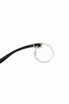 Load image into Gallery viewer, m.a+ silver / leather key holder / A-KH1 GR 3,0 (BLACK)
