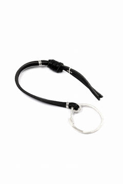 Load image into Gallery viewer, m.a+ silver / leather key holder / A-KH1 GR 3,0 (BLACK)
