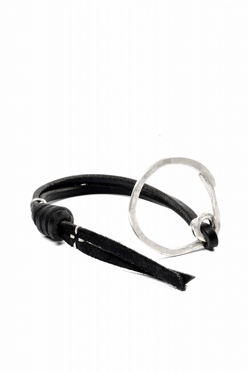 Load image into Gallery viewer, m.a+ silver / leather key holder / A-KH1 GR 3,0 (BLACK)