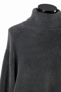 Load image into Gallery viewer, th products Mole Turtle Knit / feather mogol shaggy knit (gray)