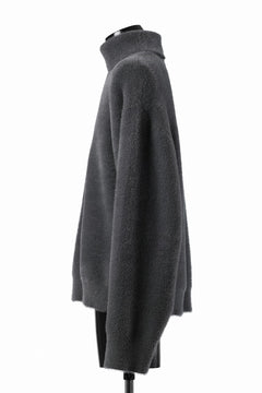 Load image into Gallery viewer, th products Mole Turtle Knit / feather mogol shaggy knit (gray)