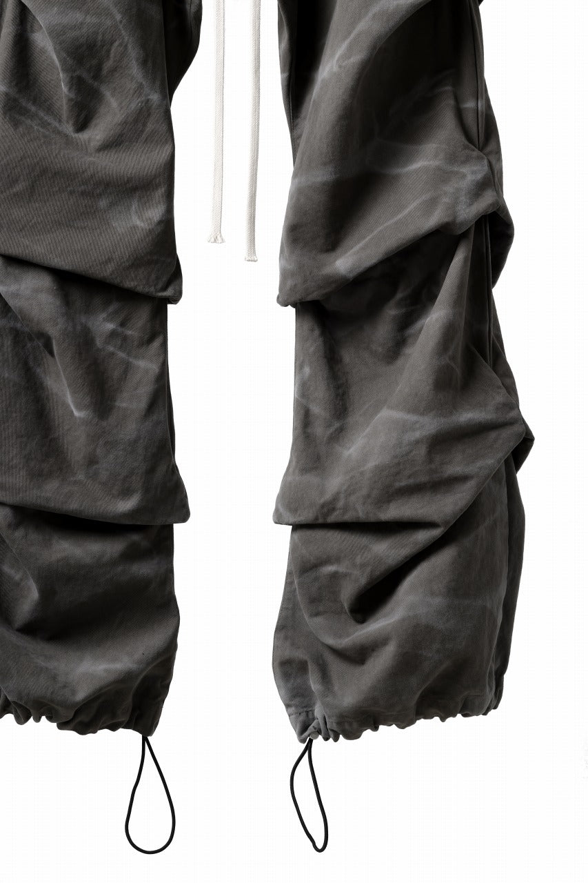 Load image into Gallery viewer, A.F ARTEFACT TUCK VOLUME BAGGY PANTS / VINTAGE DYED (KHAKI)