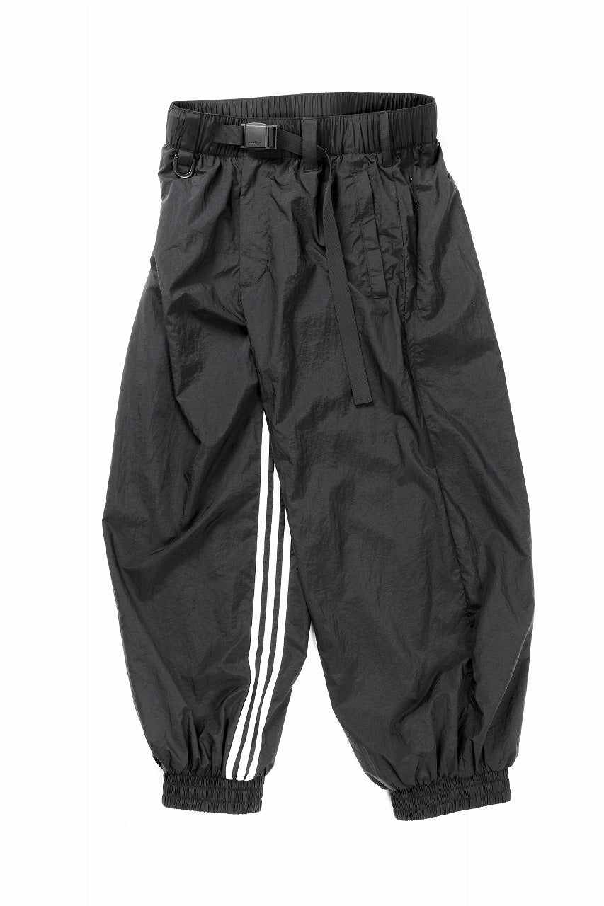 Y-3 Yohji Yamamoto 3 STRIPES LIGHT SHELL TRACK PANTS (BLACK)