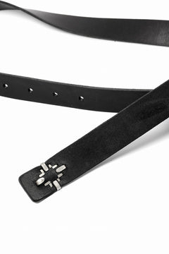 Load image into Gallery viewer, m.a+ double cross buckle medium belt / EX+1D GR3,0 (BLACK)