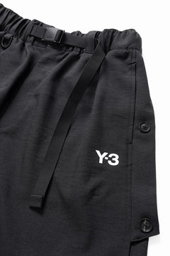 Load image into Gallery viewer, Y-3 Yohji Yamamoto SPORTS UNIFORM 3 STRIPES SHORTS (BLACK)