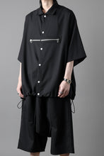 画像をギャラリービューアに読み込む, A.F ARTEFACT FRONT ZIP SQUEEZING SHIRT / TROPICAL WOOL (BLACK)