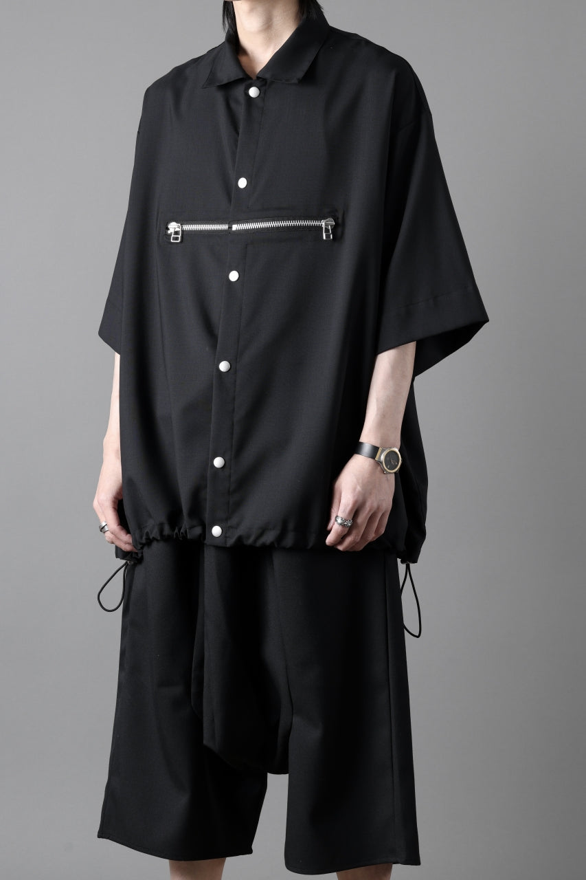 A.F ARTEFACT FRONT ZIP SQUEEZING SHIRT / TROPICAL WOOL (BLACK)