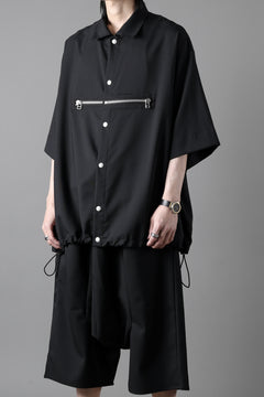 画像をギャラリービューアに読み込む, A.F ARTEFACT FRONT ZIP SQUEEZING SHIRT / TROPICAL WOOL (BLACK)