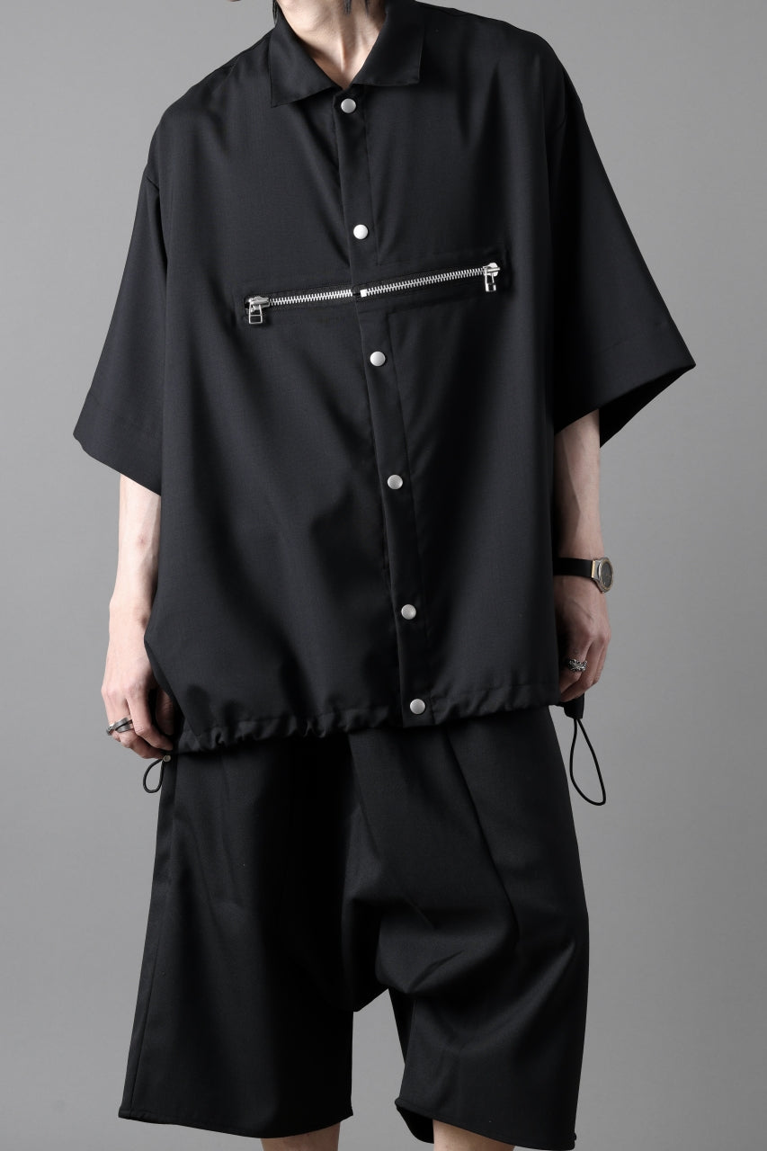 A.F ARTEFACT FRONT ZIP SQUEEZING SHIRT / TROPICAL WOOL (BLACK)