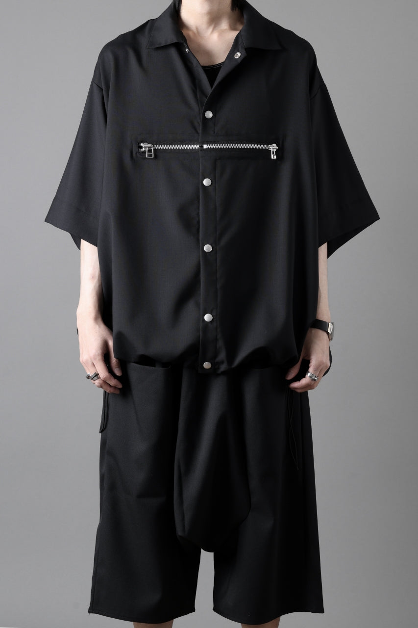 A.F ARTEFACT FRONT ZIP SQUEEZING SHIRT / TROPICAL WOOL (BLACK)