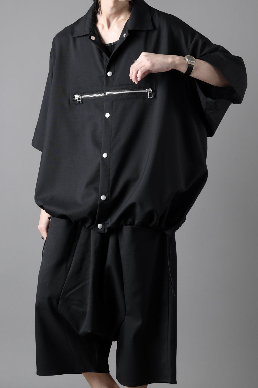 A.F ARTEFACT FRONT ZIP SQUEEZING SHIRT / TROPICAL WOOL (BLACK)