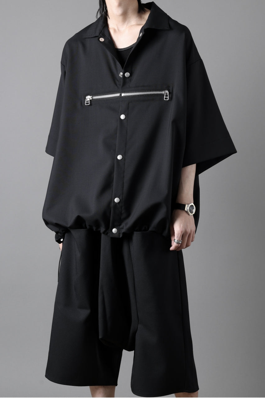 A.F ARTEFACT FRONT ZIP SQUEEZING SHIRT / TROPICAL WOOL (BLACK)