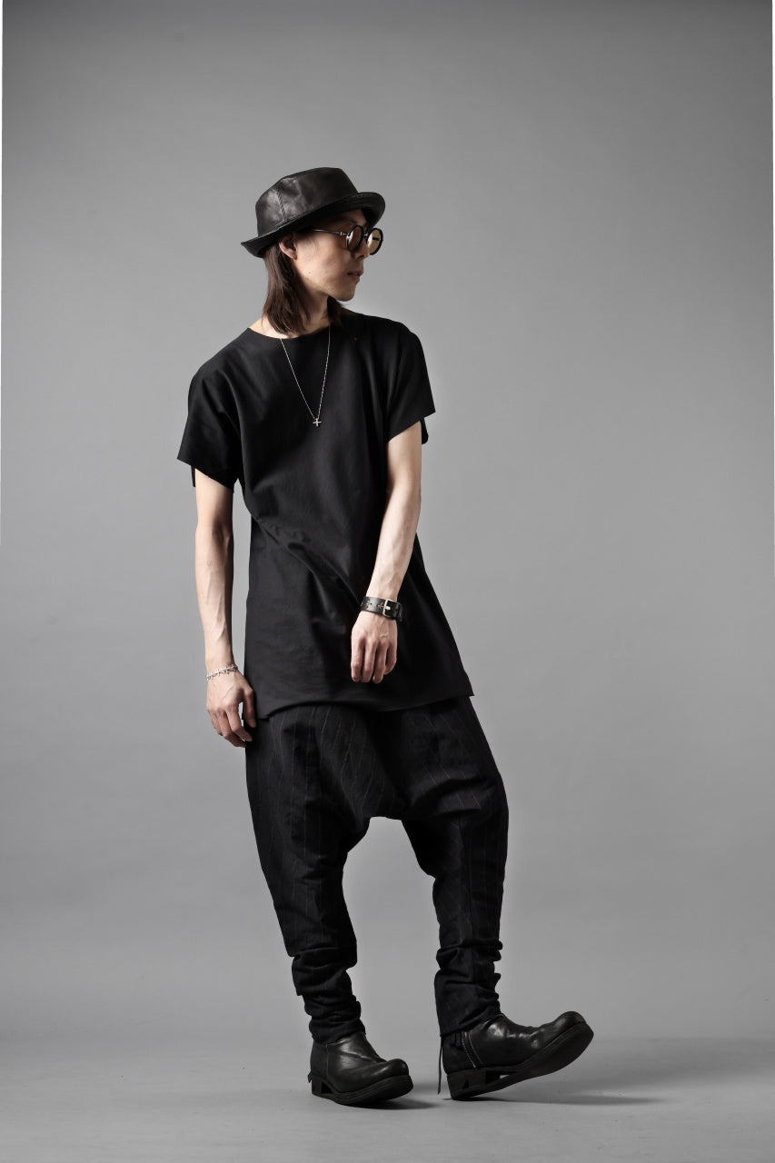 Load image into Gallery viewer, m.a+ 2 vertical pocket elastic waist sarrouel / PU521 LCST(BLACK STRIPE)