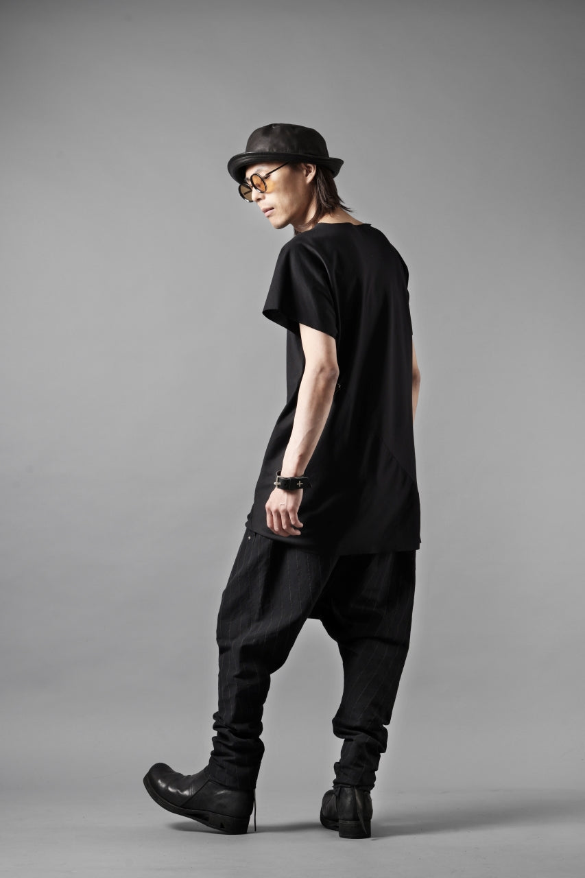 Load image into Gallery viewer, m.a+ 2 vertical pocket elastic waist sarrouel / PU521 LCST(BLACK STRIPE)
