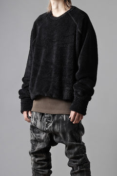 Load image into Gallery viewer, N/07 exclusive BOA FLEECE LOOSEY TOP (BLACK)