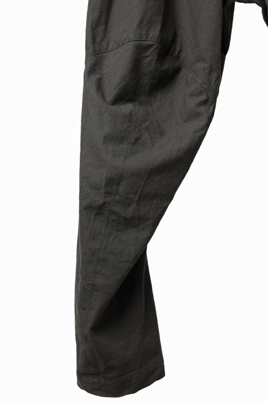 YUTA MATSUOKA three dimensional trousers / linen cotton canvas (brown)