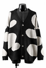 画像をギャラリービューアに読み込む, A.F ARTEFACT POLKA PATTERN BLEND KNIT CARDIGAN (BLACK x BEIGE)