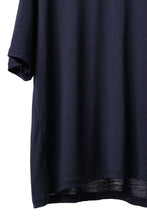 Load image into Gallery viewer, CAPERTICA OVERSIZED S/S TEE / SUPER 120s WASHABLE WOOL JERSEY (NAVY)
